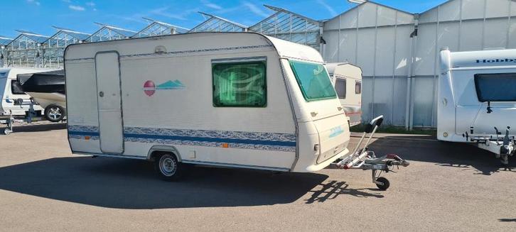 Adria Unica 430, Caravans en Kamperen, Caravans, Bedrijf, tot en met 4, 750 - 1000 kg, Treinzit, Adria, Dwarsbed, 4 tot 5 meter