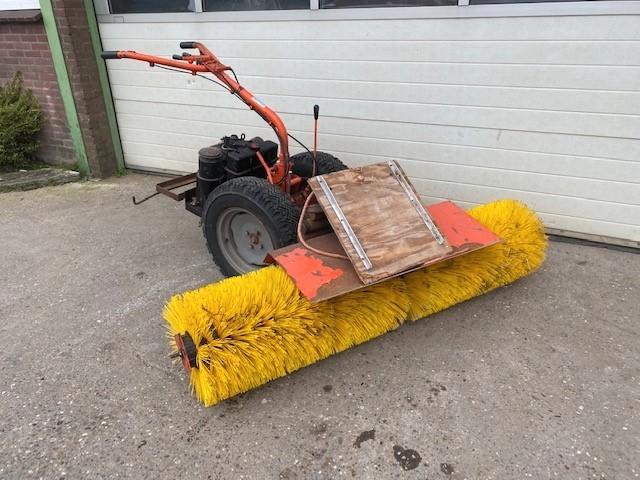Lombardini 6LD360 Veegmachine met dieselmotor, Tuin en Terras, Veegmachines, Gebruikt, Ophalen