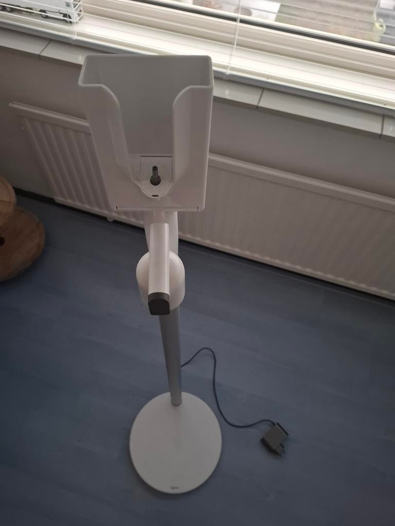 Floor dok  V11 Dyson incl originele lader, Witgoed en Apparatuur, Stofzuigers, Zo goed als nieuw, Ophalen