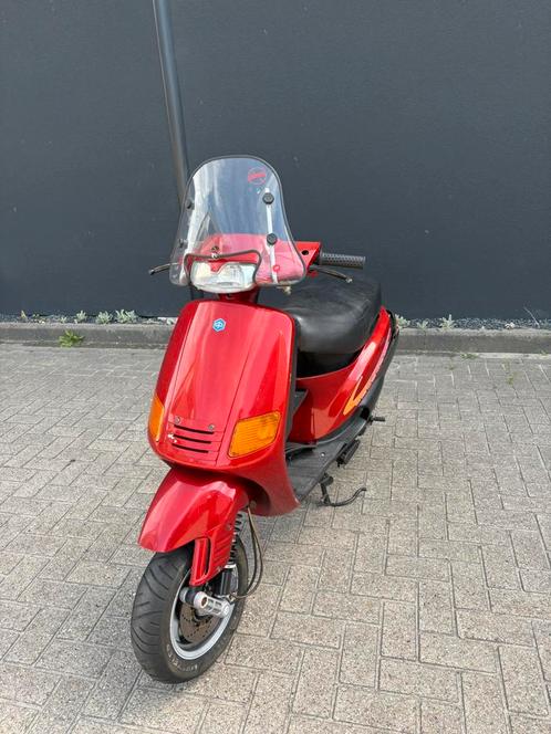 Zip fast rider 70cc schade, Fietsen en Brommers, Scooters | Piaggio, Ophalen of Verzenden