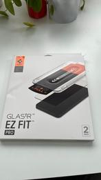 Spigen screenprotector voor Fold7 - Glastr EZ Fit Pro, Ophalen of Verzenden, Nieuw, Overige modellen, Frontje of Cover