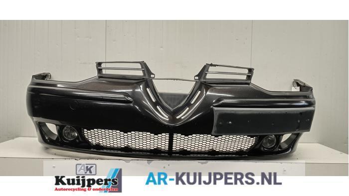 Voorbumper van een Alfa Romeo 156 (846A), Auto-onderdelen, Carrosserie en Plaatwerk, Bumper, Alfa Romeo, Gebruikt, 3 maanden garantie