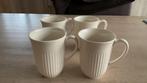 4 bekers Wedgwood Edme, 4 hoge mokken Wedgweood Edme,kerst, Ophalen of Verzenden, Zo goed als nieuw, Wedgwood, Kop(pen) en/of Schotel(s)