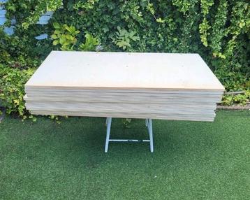 Multiplex platen 13 stuks, 122,5cmx68cmx2cm. Ongebruikt. beschikbaar voor biedingen