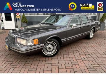 Lincoln Town Car 4.6 Signature V8 215PK+ Limo Bomvol 1e EIG 