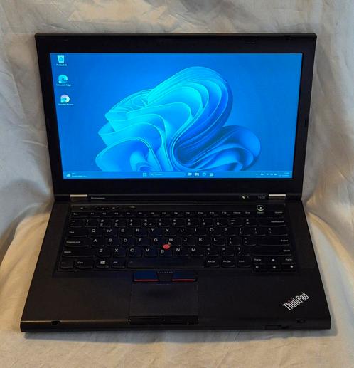 Lenovo thinkpad i5 met oplader, Computers en Software, Laptop-opladers, Gebruikt, Ophalen
