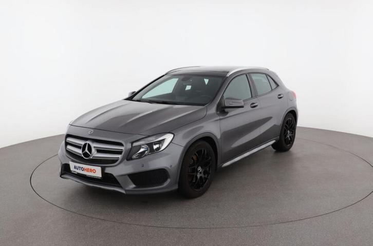 Mercedes-Benz GLA 250 AMG Line | Luxe & Sportiviteit | 211PK, Auto's, Mercedes-Benz, Particulier, GLA, ABS, Airbags, Airconditioning