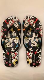 Disney Mickey slippers maat 40-41, Kleding | Dames, Schoenen, Slippers, Ophalen of Verzenden, Zo goed als nieuw, Overige kleuren