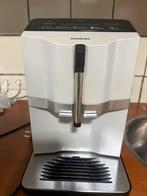 Siemens eq300 onectouch capuccinno en koffie automaat, Ophalen of Verzenden, Zo goed als nieuw, Koffiemachine