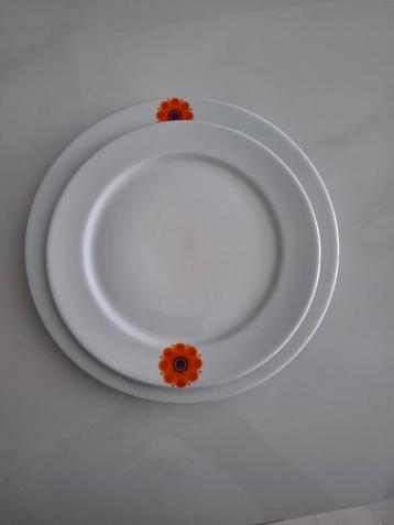 Thomas nieuw borden set  beschikbaar voor biedingen