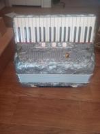 Te koop mooie galanti italiaans grijs, Overige merken, Gebruikt, Met riemen, 80-bas