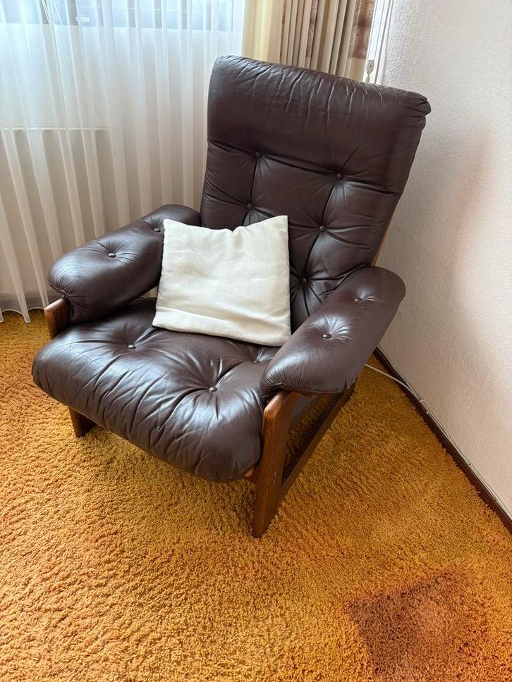 Vintage Leren Fauteuil, Huis en Inrichting, Fauteuils, Gebruikt, Hout, 75 tot 100 cm, Ophalen of Verzenden