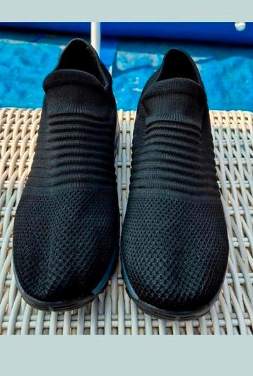 Mooie soepele instapper/sneaker maat 38. Binnenzool 24.4 beschikbaar voor biedingen