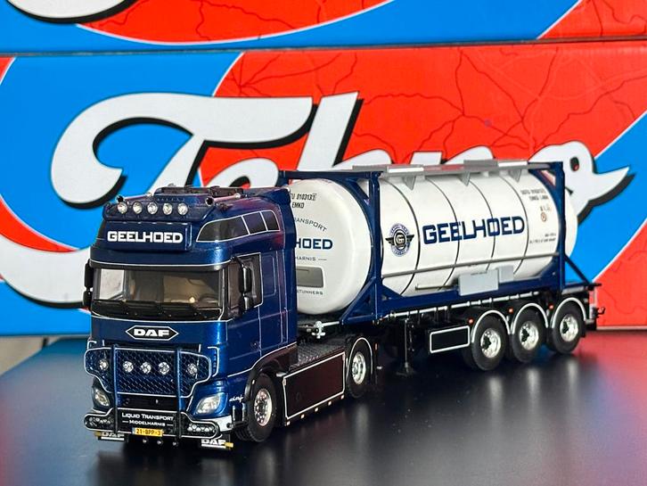 WSI Geelhoed Daf, Hobby en Vrije tijd, Modelauto's | 1:50, Zo goed als nieuw, Bus of Vrachtwagen, Wsi, Ophalen of Verzenden