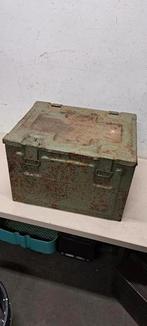 Metalen munitiekist leger kist, Verzamelen, Ophalen of Verzenden, Landmacht, Nederland, Kist of Geocache