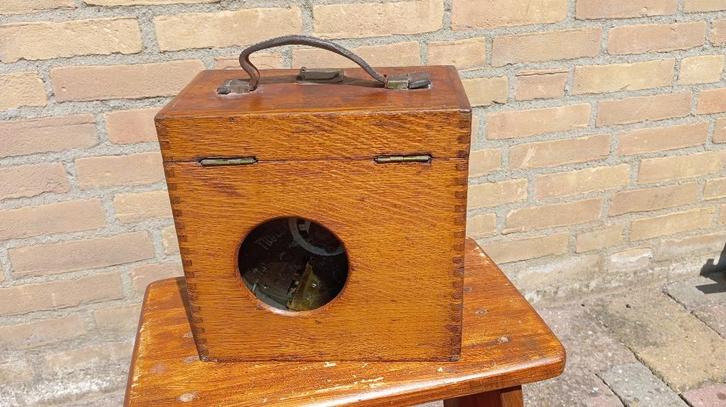 Antieke duivenklok Toulet Excelsior, Antiek en Kunst, Antiek | Gereedschap en Instrumenten, Ophalen of Verzenden