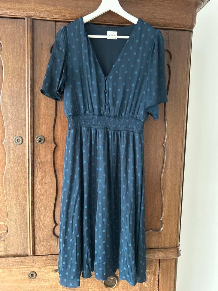 Blauwe Gestippelde Jurk, Kleding | Dames, Jurken, Zo goed als nieuw, Maat 38/40 (M), Blauw, Knielengte, Ophalen of Verzenden