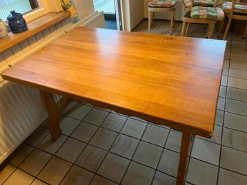 Eiken houten (massief) antieke eettafel beschikbaar voor biedingen