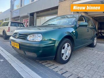 Volkswagen GOLF 2.0 Highline LEER CLIMA LMV RIJDT GOED NAP A beschikbaar voor biedingen