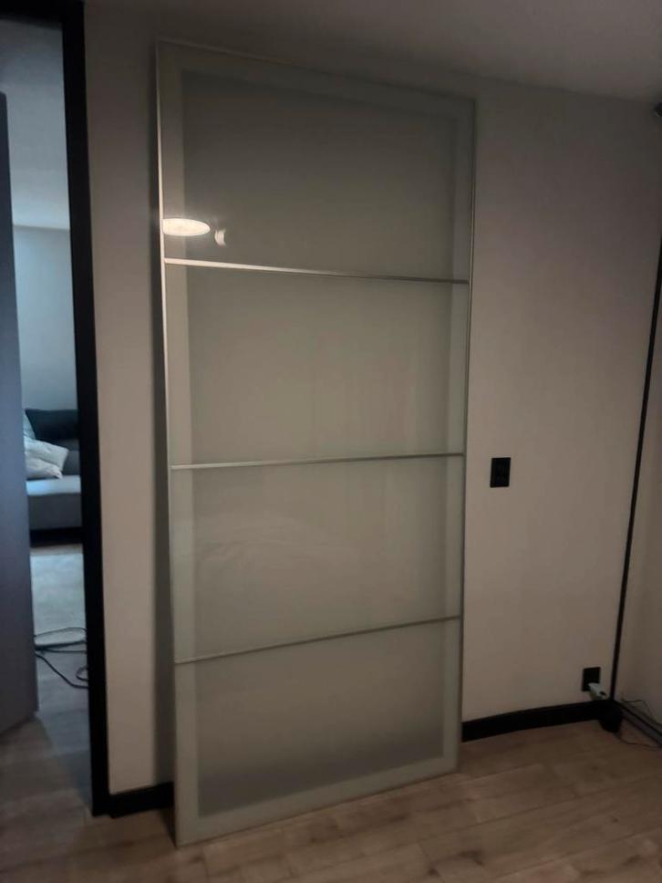 IKEA Pax Schuifdeur Wit Melkglas, Huis en Inrichting, Kasten | Kledingkasten, Gebruikt, 200 cm of meer, 50 tot 100 cm, 50 tot 75 cm