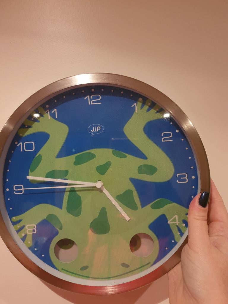 Wandklok Jip, kikker, Ophalen of Verzenden, Zo goed als nieuw, Analoog, Wandklok