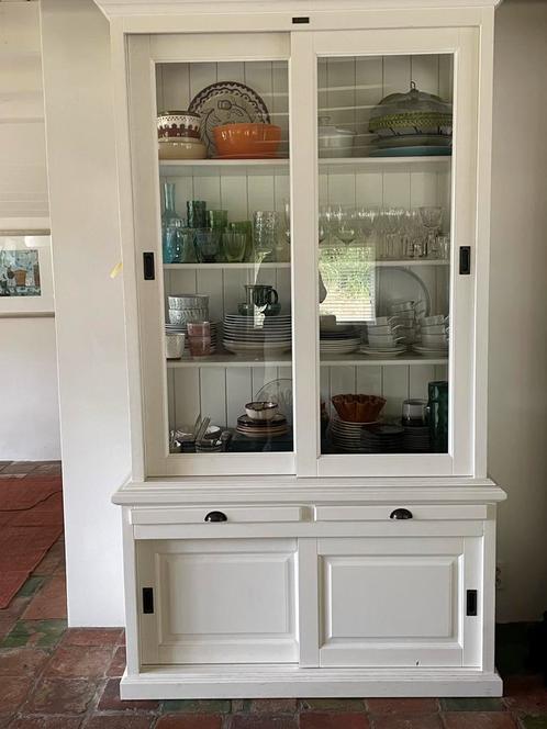 Mooie witte  houten servieskast / vitrinekast, Huis en Inrichting, Kasten | Vitrinekasten, Gebruikt, 200 cm of meer, 100 tot 150 cm
