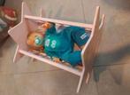Cicciobello pop met ledikantje - wiegje kan echt huilen met, Kinderen en Baby's, Speelgoed | Poppen, Ophalen of Verzenden, Zo goed als nieuw