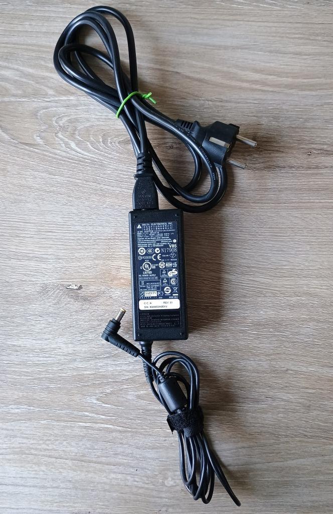 Delta adp-65jh db laptop oplader 19v 3,42a 65w 5,5 x 1,7 mm, Computers en Software, Laptop-opladers, Gebruikt, Ophalen of Verzenden