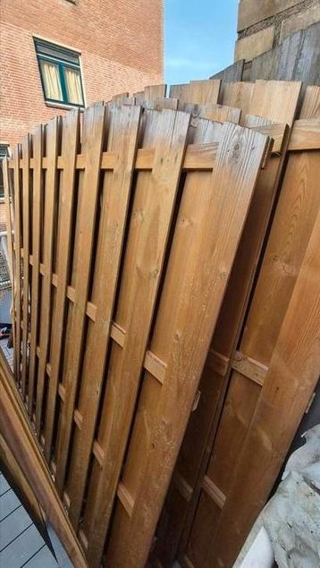 Schutting hout 180 bij 180 beschikbaar voor biedingen