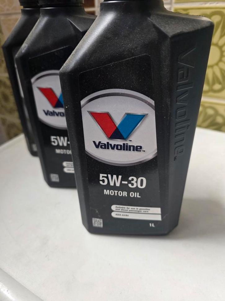 Motorolie 5W-30 - Nieuw, Auto diversen, Onderhoudsmiddelen, Ophalen of Verzenden