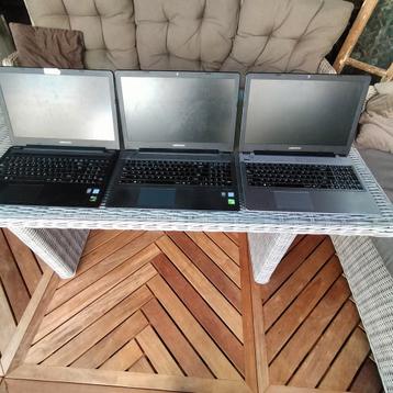 3x Medion Laptops - voor onderdelen partij beschikbaar voor biedingen