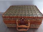 Rieten koffertje, Hobby en Vrije tijd, Picknickmanden, Ophalen of Verzenden, Zo goed als nieuw, Zonder inhoud