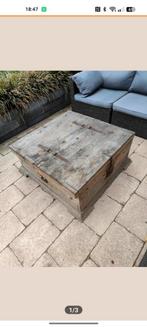 Tafel / kist 100x100, Ophalen, Zo goed als nieuw, Overige materialen, 2 zitplaatsen