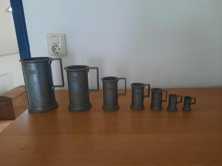 Tinnen Maatbekers Set van 7, Antiek en Kunst, Antiek | Tin, Ophalen of Verzenden