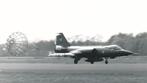 F-104 CAF, Verzamelen, Luchtvaart en Vliegtuigspotten, Ophalen of Verzenden, Zo goed als nieuw, Kaart, Foto of Prent
