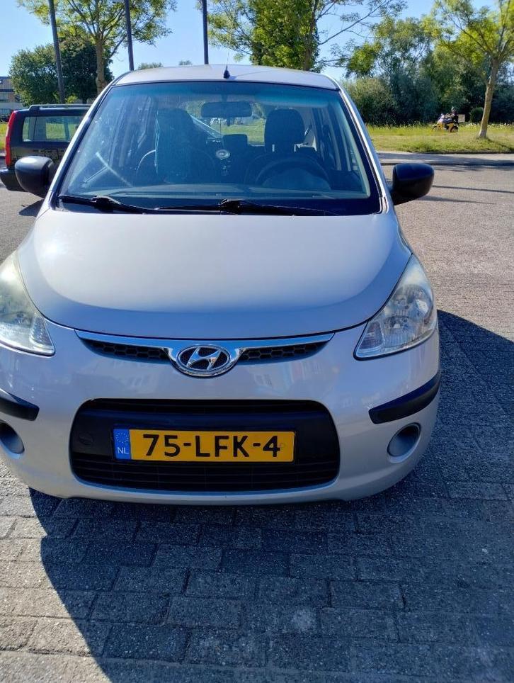 Hyundai i10 1.25 I 5DR 2010 Grijs + airco, Auto's, Hyundai, Particulier, i10, Airconditioning, Elektrische ramen, Metallic lak
