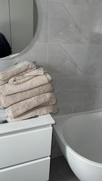 Badkamer tegels 2 vierkante meter, Ophalen, Nieuw