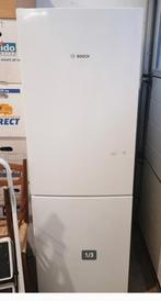 koelkast Bosch koel-vries 125 euro Liebherr tafelmodel 35 eu, Witgoed en Apparatuur, Ophalen, Gebruikt, 200 liter of meer, .