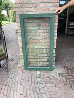 Te koop: merbau draairaam br. 59,7 hg 111,4cm   € 47,50, Doe-het-zelf en Verbouw, Glas en Ramen, Ophalen, Gevelraam of Ruit, Gebruikt