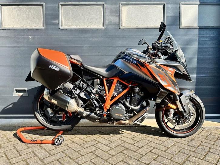 KTM 1290 SUPER DUKE GT (bj 2016), Motoren, Motoren | KTM, Bedrijf, Toermotor, meer dan 35 kW, 2 cilinders, Motorrijbewijs A
