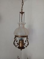 Nostalgische hanglamp met glazen kap, Huis en Inrichting, Lampen | Hanglampen, Ophalen, Minder dan 50 cm