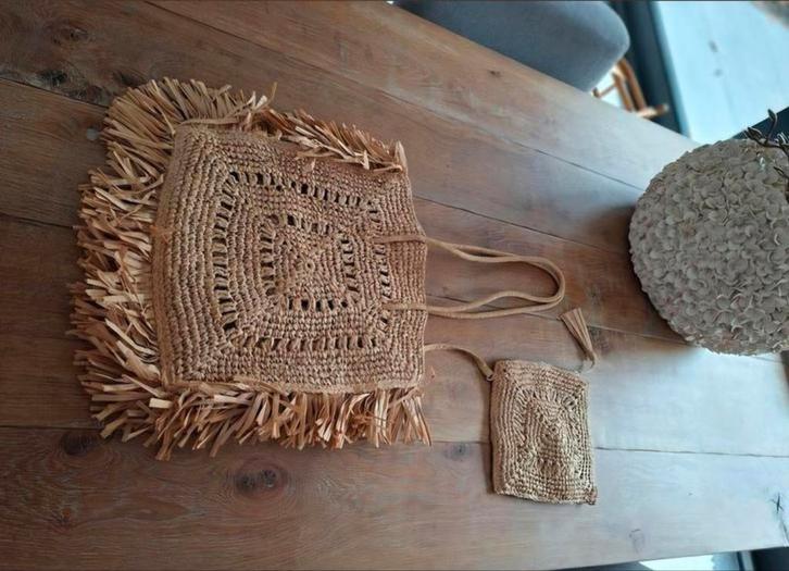 Nieuwe rieten strandtas 40x40 cm schoudertas riet, Sieraden, Tassen en Uiterlijk, Tassen | Damestassen, Nieuw, Schoudertasje, Bruin