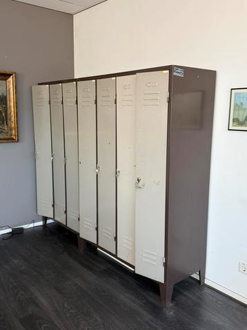 Locker beschikbaar voor biedingen
