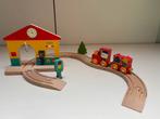 Djeco mini treinsetje, Kinderen en Baby's, Speelgoed | Houten speelgoed, Ophalen of Verzenden, Zo goed als nieuw