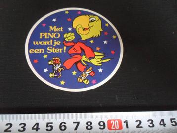 sticker met PINO word je een ster strip papegaai rolschaats beschikbaar voor biedingen