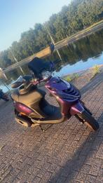 Zip 50cc 4takt, Fietsen en Brommers, Scooters | Piaggio, Ophalen of Verzenden, Zo goed als nieuw, Benzine, Zip
