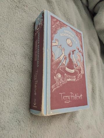 Unseen Academicals - Terry Pratchett - Discworld beschikbaar voor biedingen