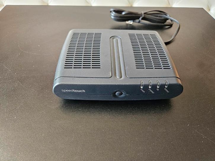 Thomson SpeedTouch 546 v6 router modem, Computers en Software, Routers en Modems, Gebruikt, Router met modem, Ophalen of Verzenden