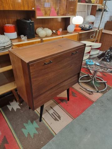 Vintage barmeubel jaren 60 teak beschikbaar voor biedingen