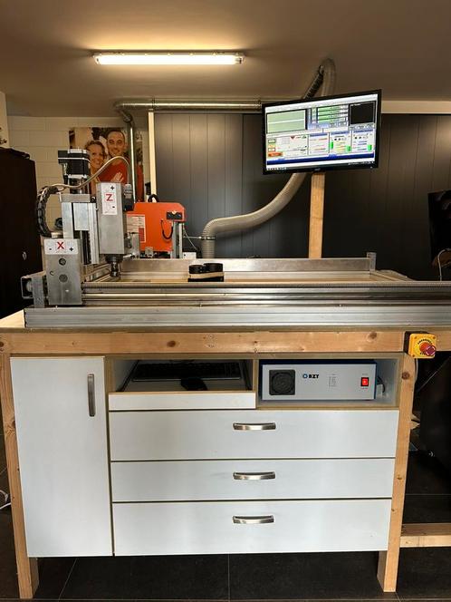 Cnc frees BZT PF 1410-P, Doe-het-zelf en Verbouw, Gereedschap | Freesmachines, Gebruikt, Elektrisch, Overige soorten, Ophalen